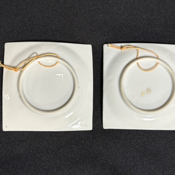 Hummel Style Children Square Hanging Wall Decor Dishes Gold Trim 3 3/4” Japan - Picture 5 of 6